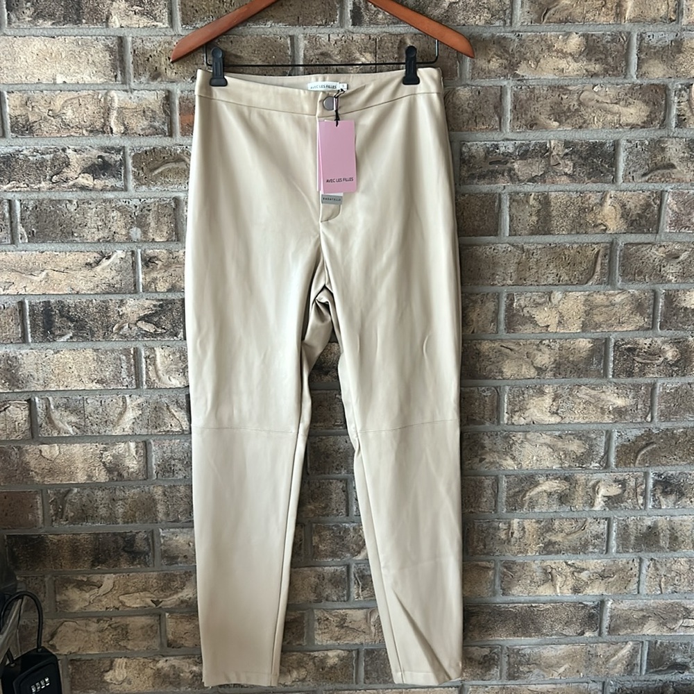 Avec Les Filles Paris Vegan “Leather” light tan crème colored pants size small